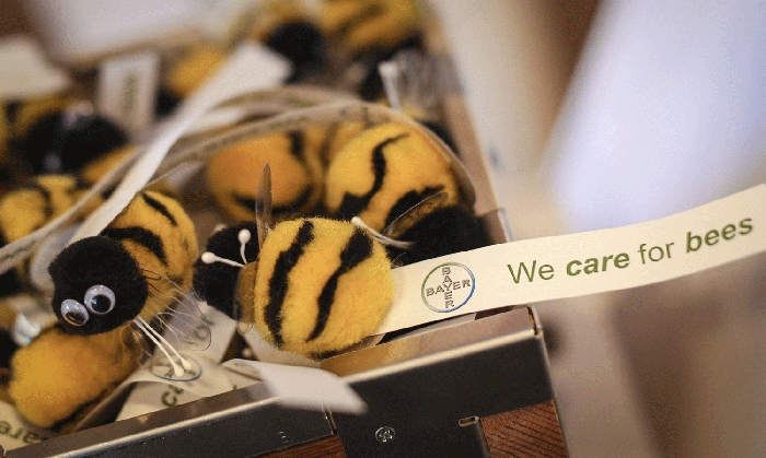 Βee Care: Το πρόγραμμα της Bayer για την προστασία της υγείας των μελισσών!